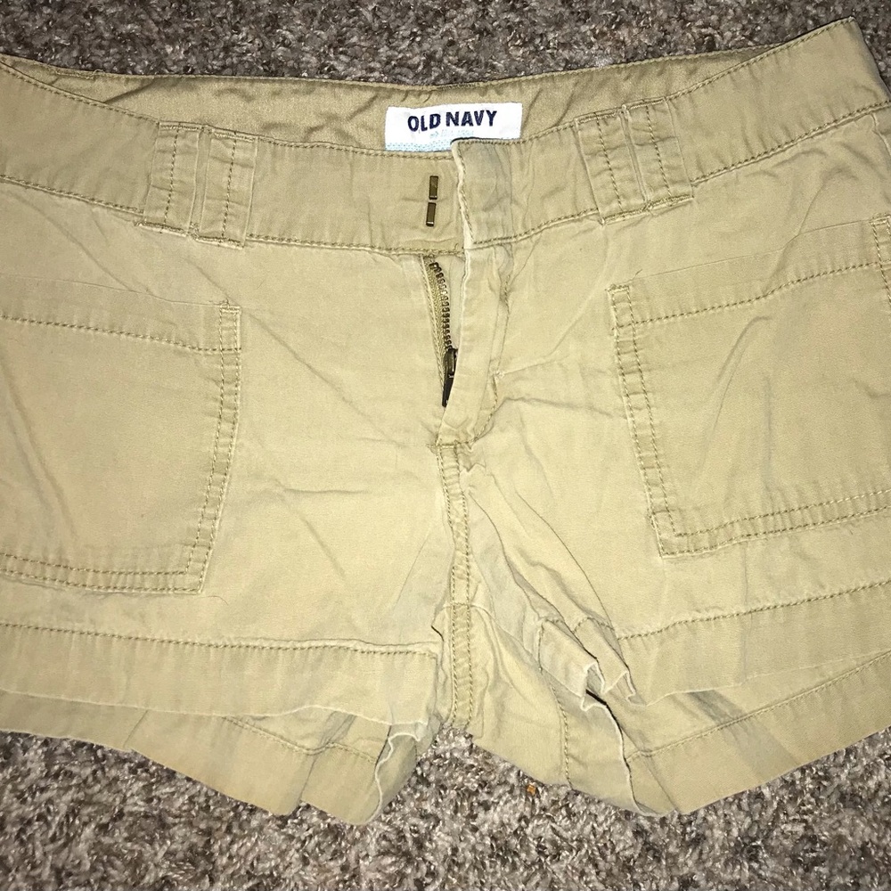 Old Navy Women's Tan Shorts